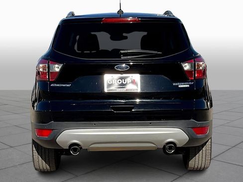 Used 2017 Ford Escape Titanium image 4