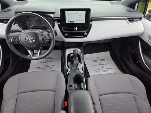 Used 2024 Toyota Corolla SE FWD image 9