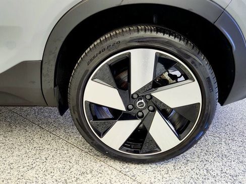 Used 2024 Volvo C40 P8 Recharge Ultimate w/ Protection Package Premier image 8