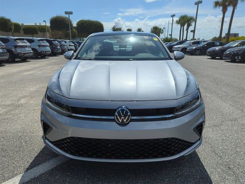 New 2025 Volkswagen Jetta SE image 11