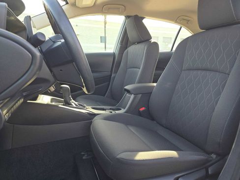 Certified 2025 Toyota Corolla LE image 23