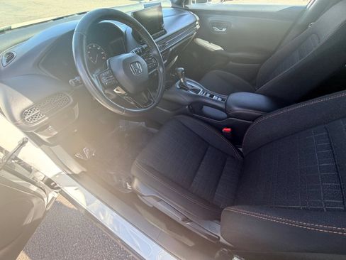 Certified 2024 Honda HR-V Sport image 15