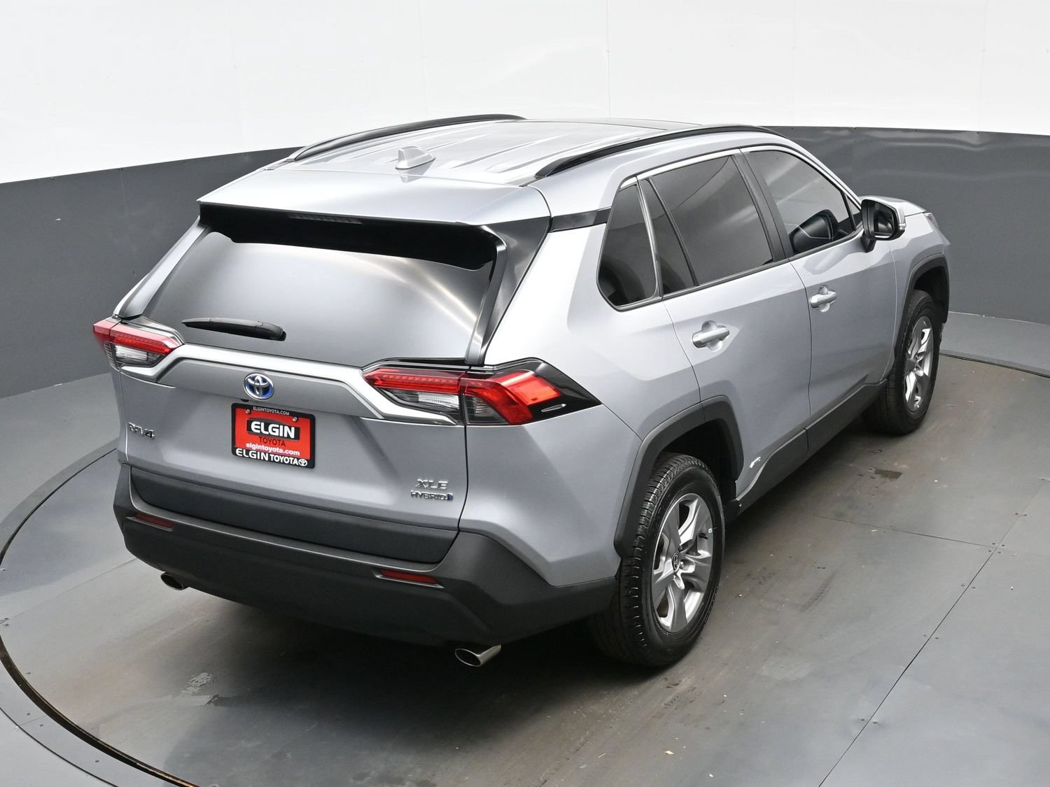 Used 2022 Toyota RAV4 XLE w/ Convenience Package AWD/4WD image 41