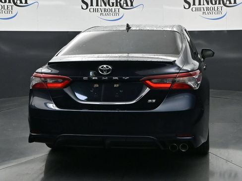 Used 2021 Toyota Camry SE FWD image 6