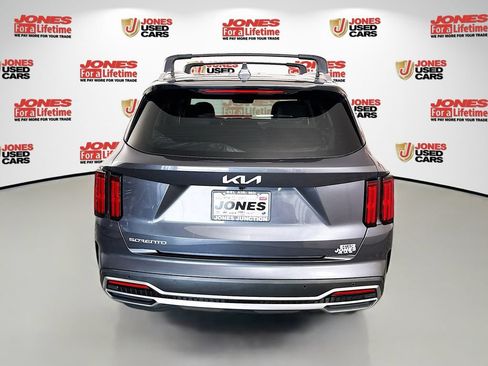Certified 2023 Kia Sorento SX Prestige AWD/4WD image 17