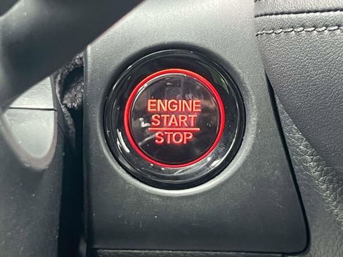 Used 2023 Honda HR-V LX image 25