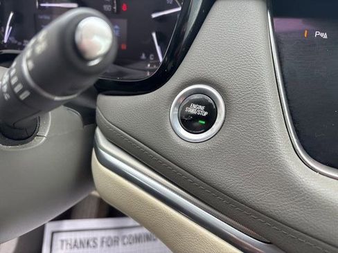 Used 2017 Cadillac XT5 Luxury w/ Driver Awareness Package image 21