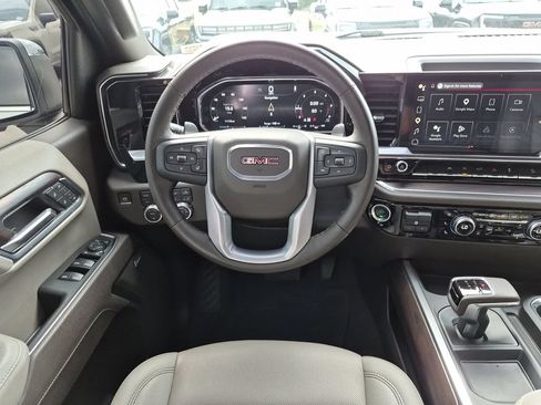 Used 2026 GMC Sierra 1500 SLT AWD/4WD image 33