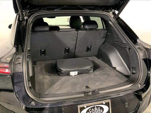 Used 2025 Chevrolet Equinox EV LT image 4