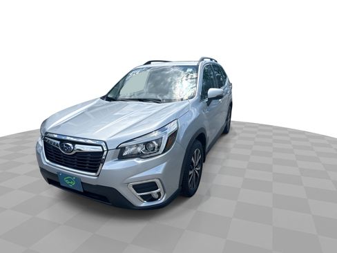 Used 2019 Subaru Forester Limited AWD/4WD image 4