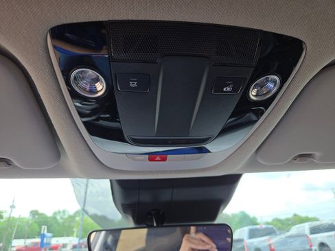 Used 2025 Kia Seltos S image 34