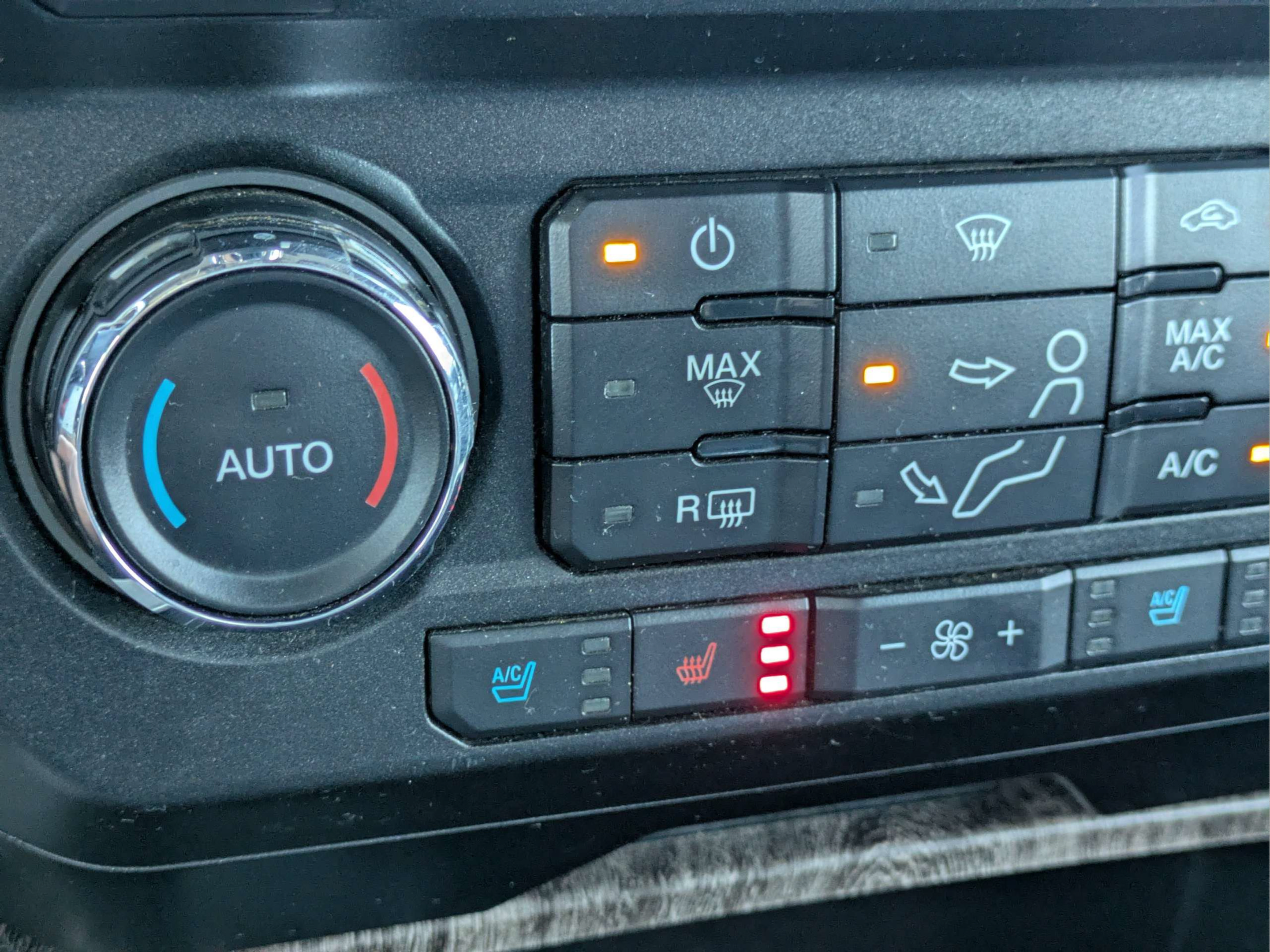 Used 2017 Ford F350 Lariat w/ Tow Technology Bundle AWD/4WD image 20