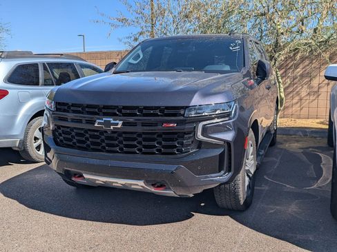 Used 2024 Chevrolet Tahoe Z71 w/ Z71 Off-Road Package AWD/4WD image 2