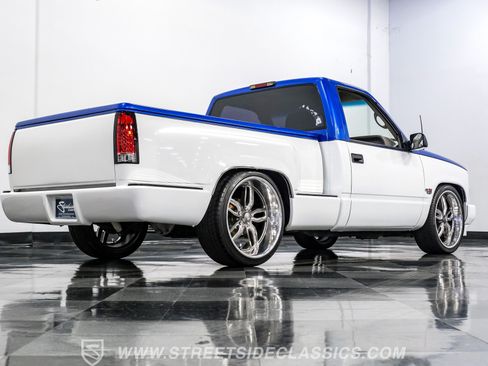 Used 1997 Chevrolet Silverado 1500 2WD Regular Cab image 27