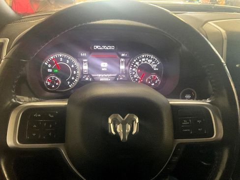 Used 2022 RAM 2500 Big Horn w/ Level C Equiment Group image 20