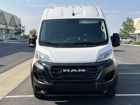 Used 2023 RAM ProMaster 3500 FWD image 8
