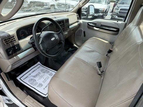 Used 2003 Ford F350 XL RWD image 10