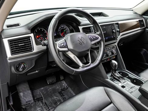 Used 2021 Volkswagen Atlas SE FWD image 17