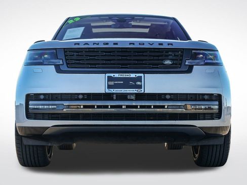 Certified 2023 Land Rover Range Rover SE image 2