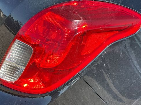 Used 2015 Buick Encore FWD image 33