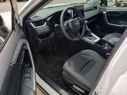 Used 2024 Toyota RAV4 LE AWD/4WD image 13