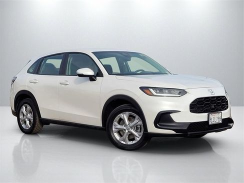 Used 2024 Honda HR-V LX image 1