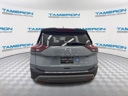 Used 2021 Nissan Rogue SL w/ Premium Package image 4