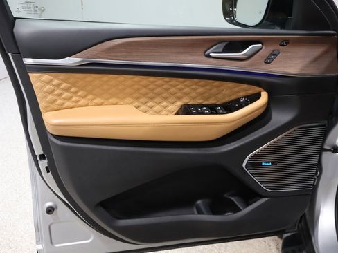 Used 2022 Jeep Grand Cherokee Summit w/ Adv Protech Group IV image 12