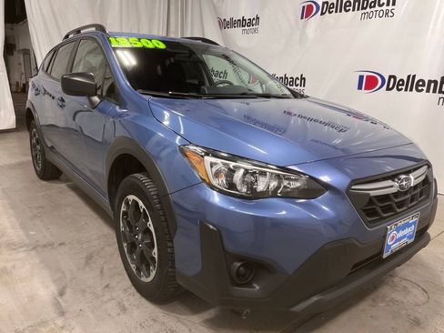 Used 2022 Subaru Crosstrek 2.0i image 1