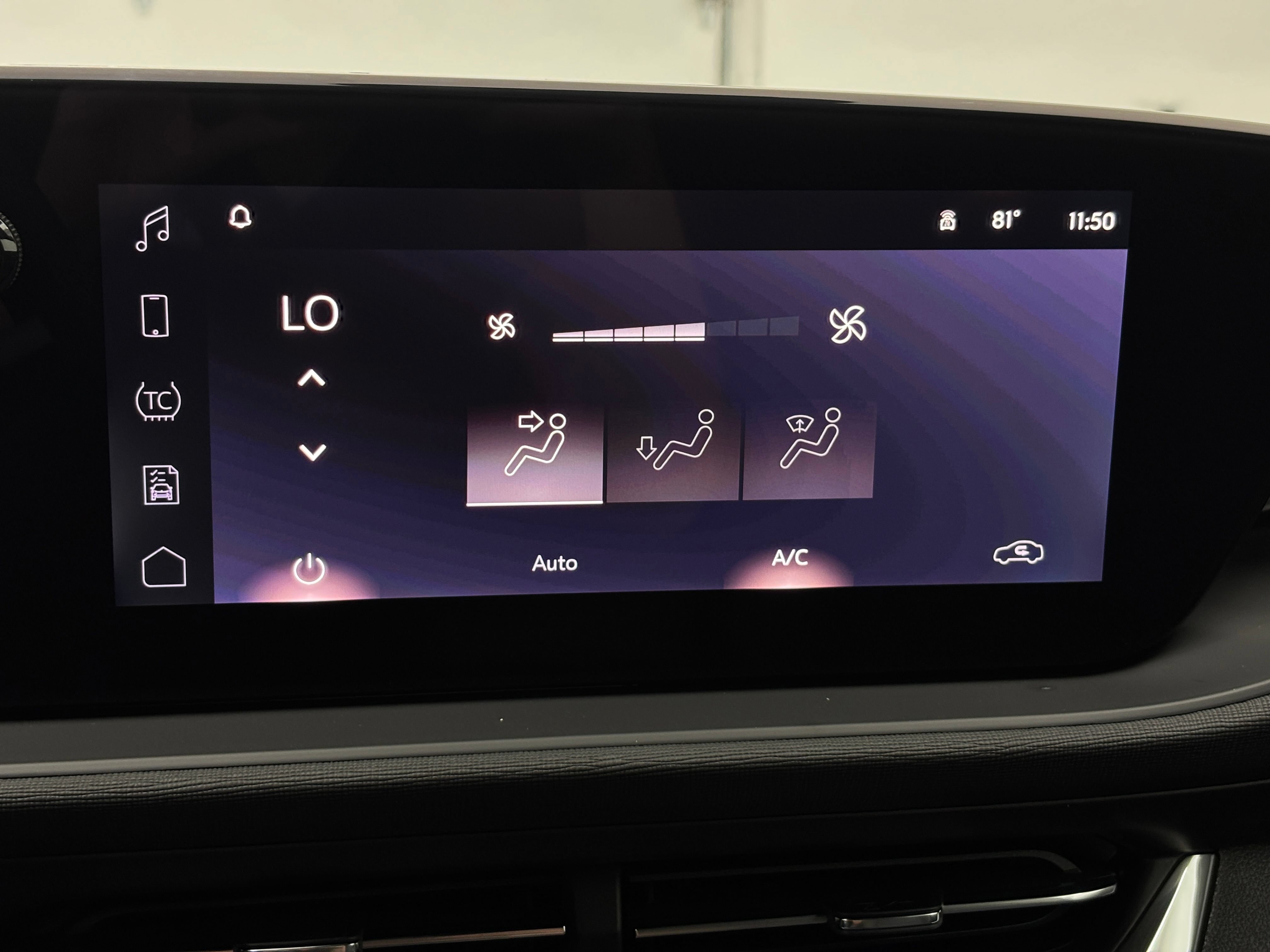New 2026 Buick Envista Sport Touring w/ Convenience I Package FWD image 24