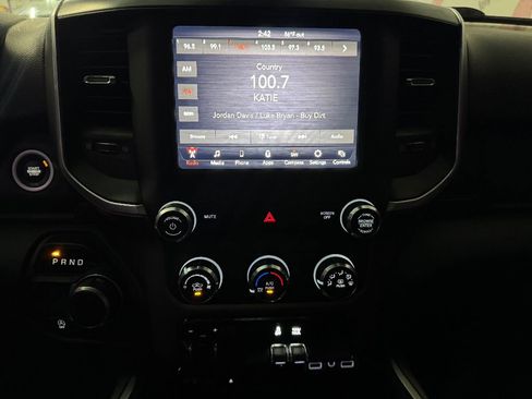 Used 2019 RAM 1500 Big Horn image 24