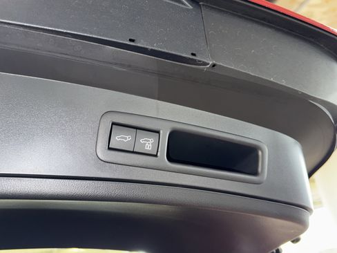 Used 2024 Lexus UX 250h F Sport image 14