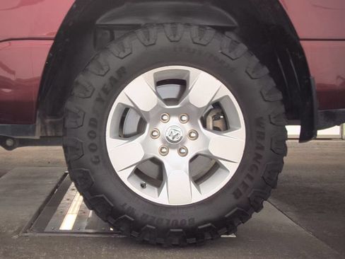 Used 2021 RAM 1500 Big Horn RWD image 7