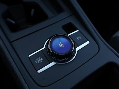 New 2025 Volkswagen Tiguan S image 15