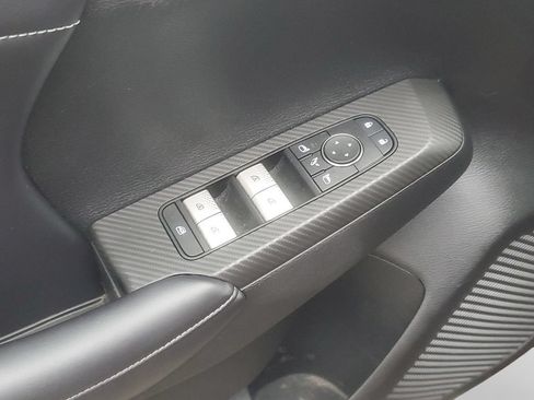 Used 2023 Mitsubishi Outlander SE AWD/4WD image 14