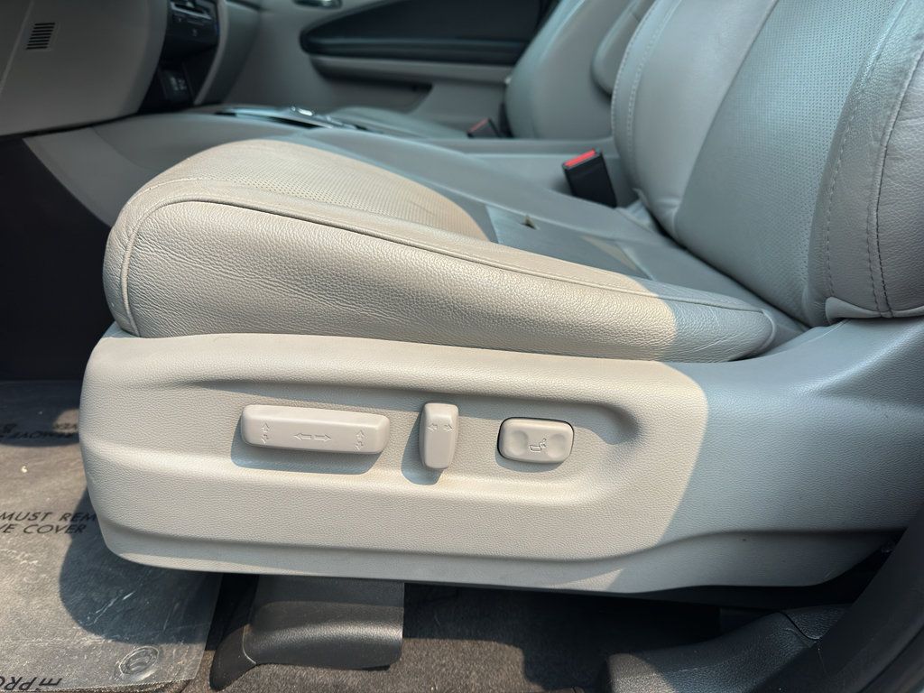 Used 2022 Honda Pilot Elite image 16