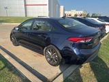 Used 2022 Toyota Corolla LE image 4