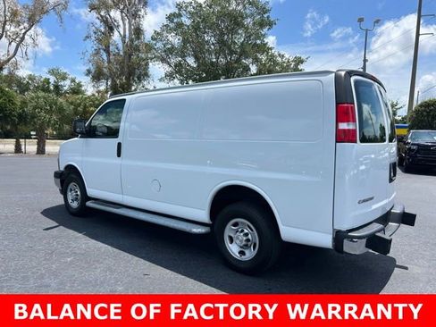 Used 2024 Chevrolet Express 2500 w/ Driver Convenience Package RWD image 4