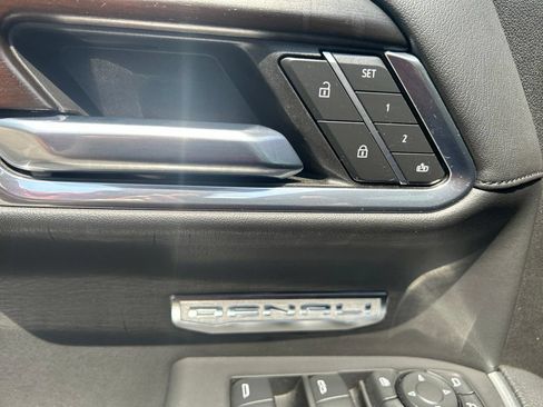 Used 2024 GMC Sierra 1500 Denali AWD/4WD image 23