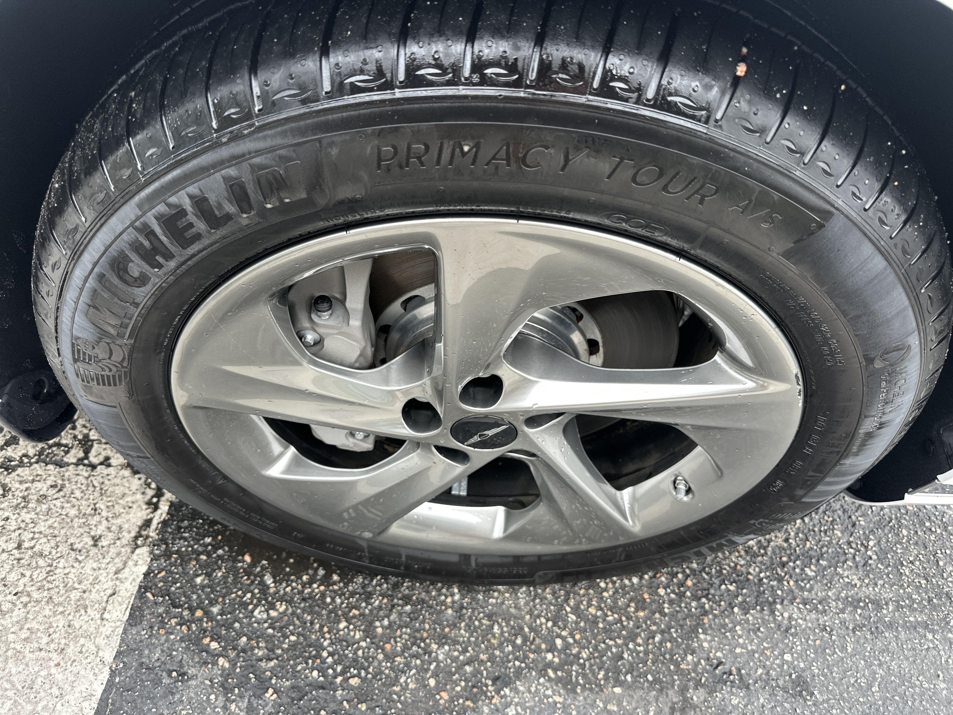Used 2026 Genesis GV70 2.5T Select AWD/4WD image 6