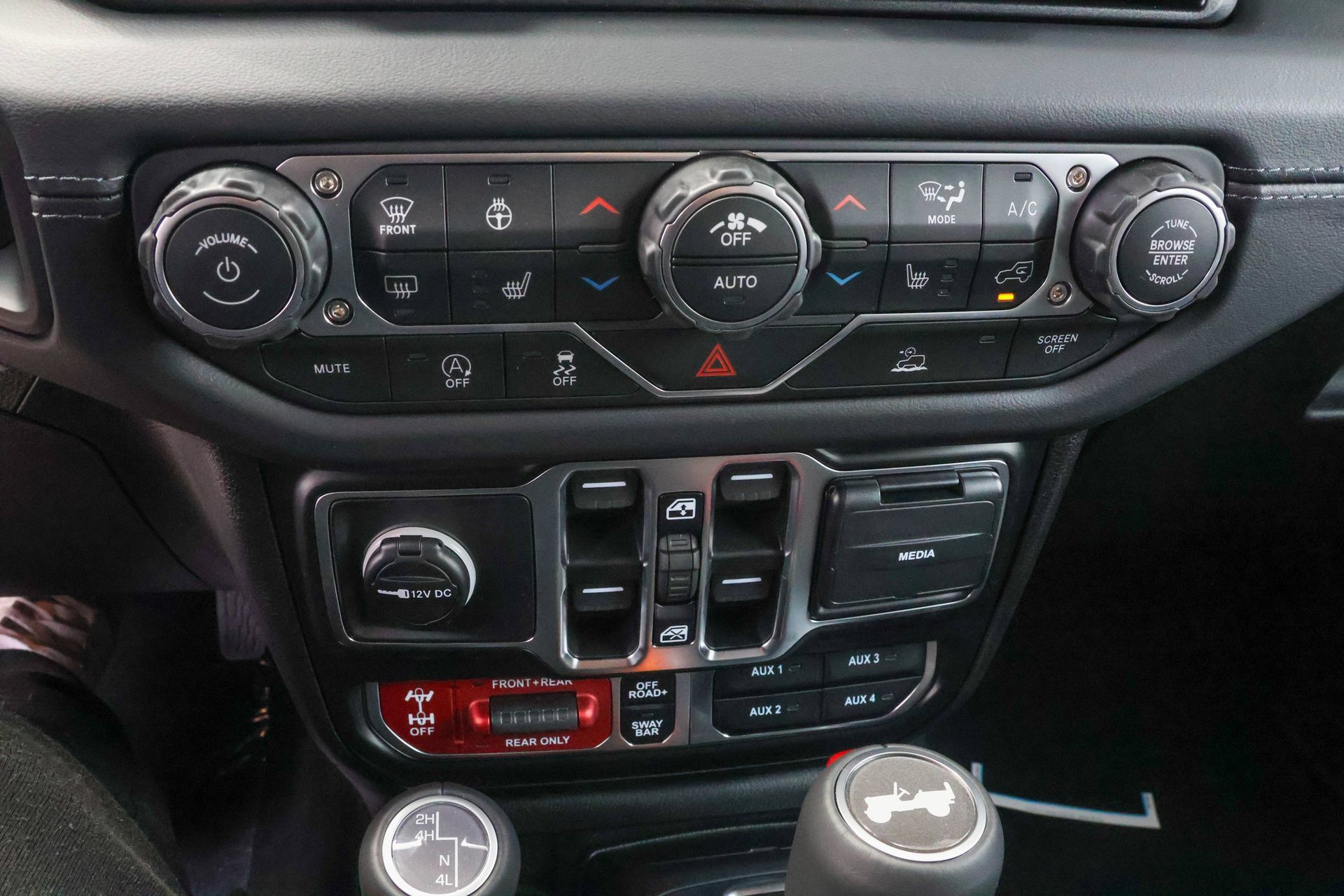 New 2026 Jeep Wrangler Unlimited Rubicon AWD/4WD image 23