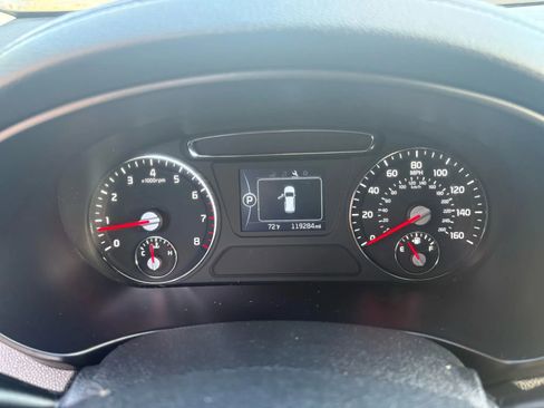 Used 2016 Kia Sorento EX image 20