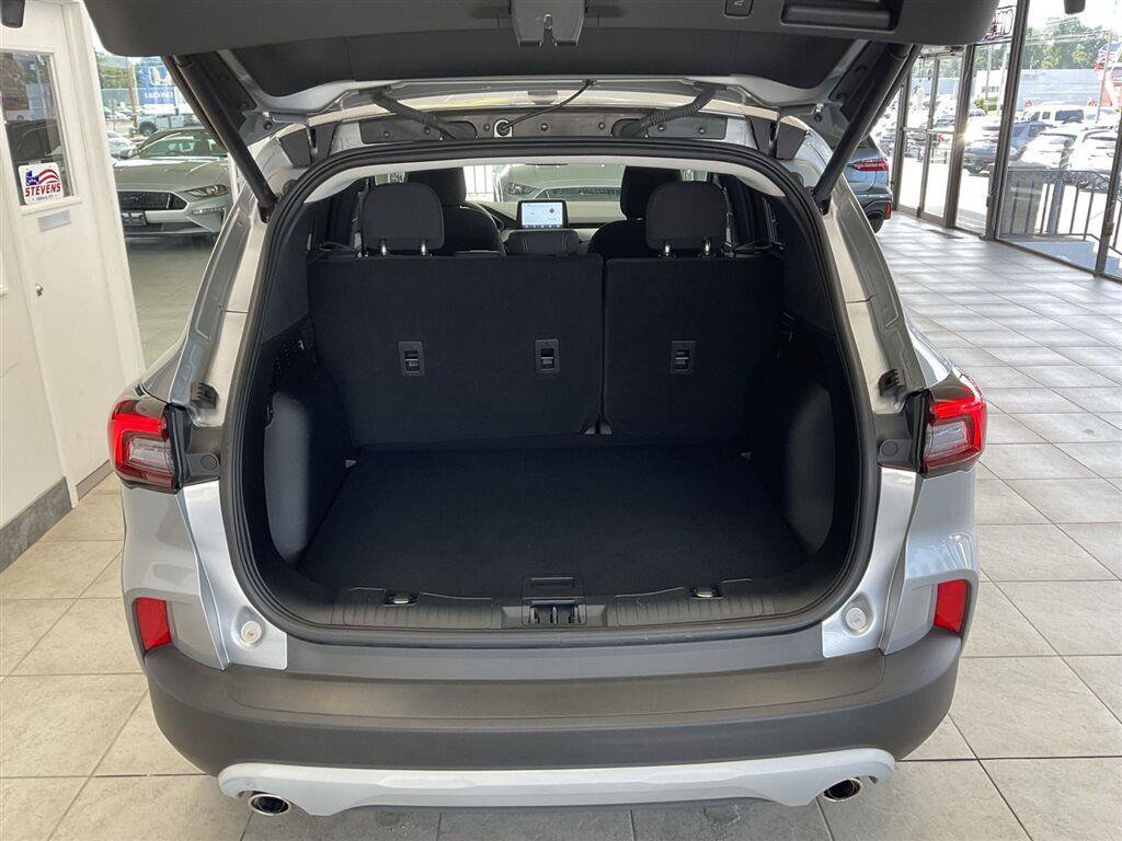 Used 2023 Ford Escape Active AWD/4WD image 22