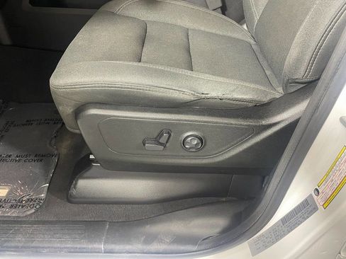 Used 2019 RAM 1500 Big Horn image 25