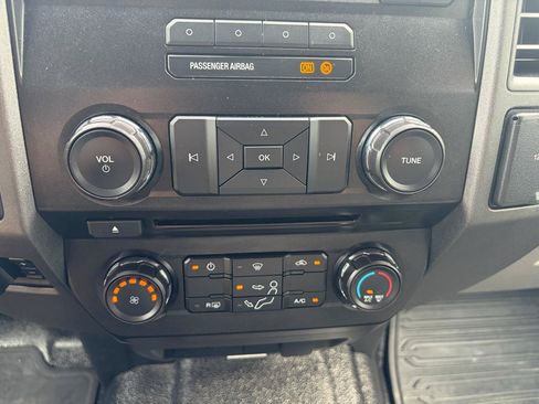 Used 2018 Ford F250 XL w/ Power Equipment Group AWD/4WD image 33