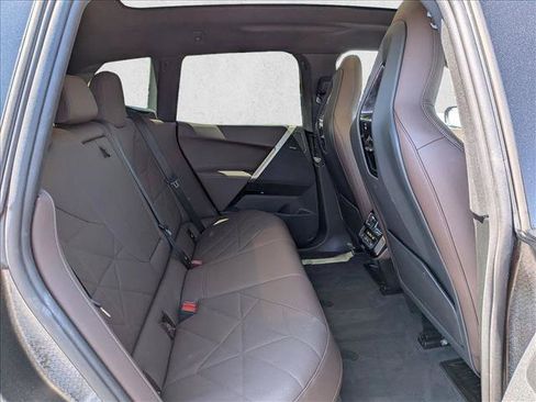 Used 2024 BMW iX xDrive50 w/ Sport Package AWD/4WD image 20