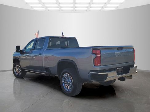 Used 2025 Chevrolet Silverado 3500 LTZ w/ LTZ Premium Package AWD/4WD image 6