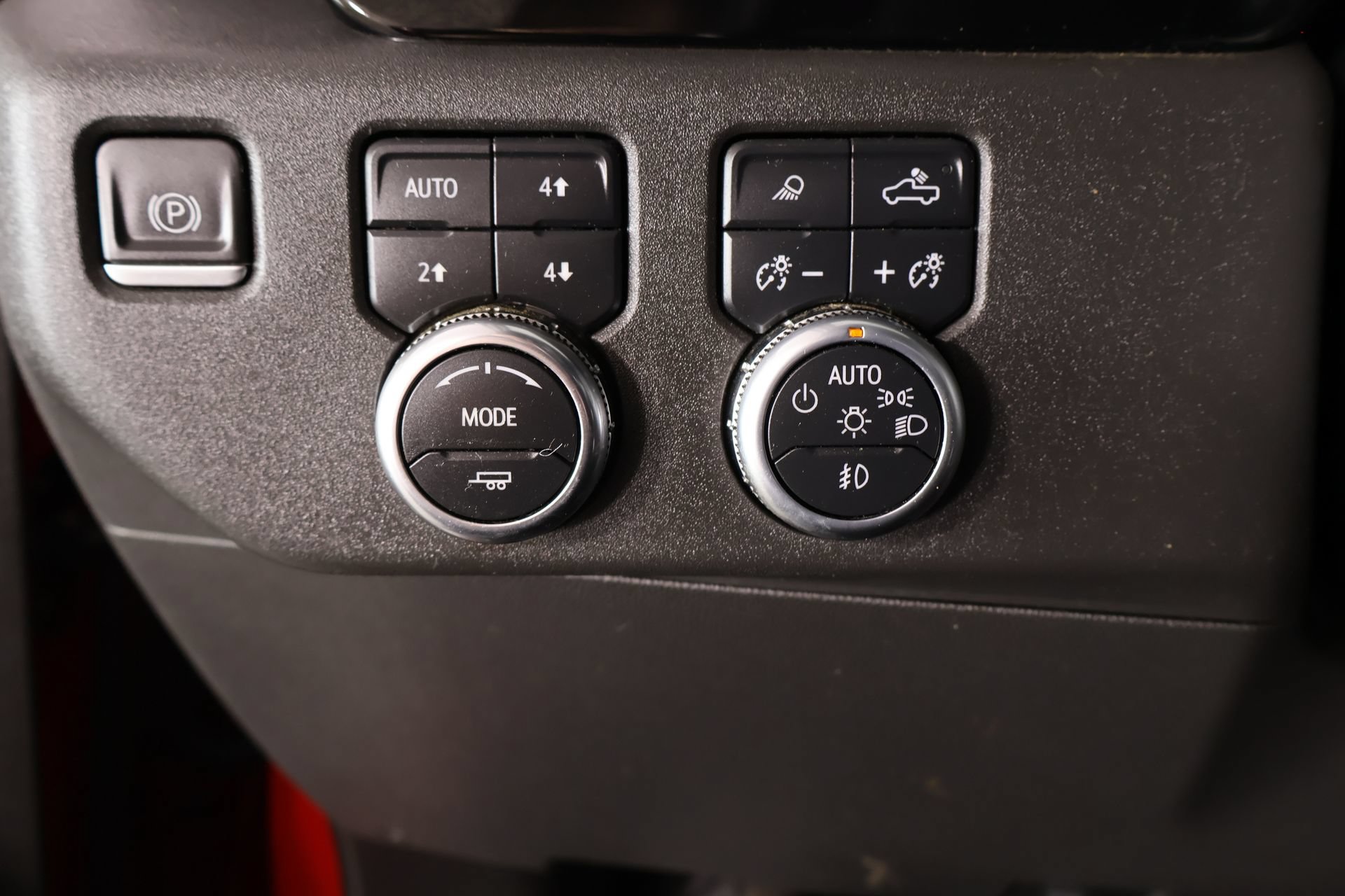 Used 2022 GMC Sierra 1500 SLT AWD/4WD image 9