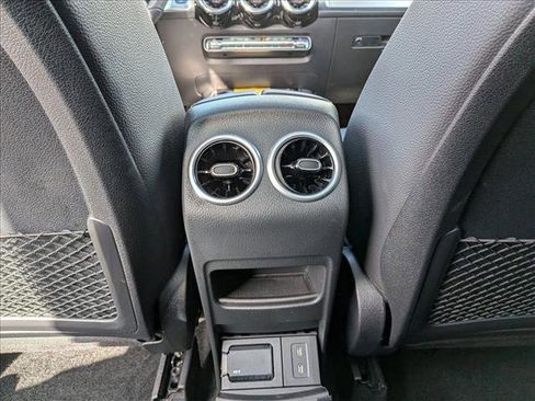 Certified 2026 Mercedes-Benz GLB 250 4MATIC image 17
