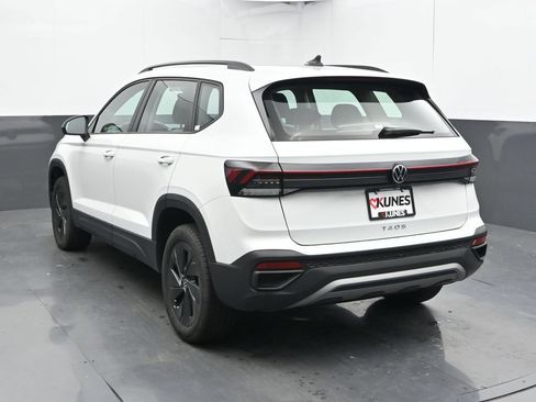 Used 2026 Volkswagen Taos S FWD image 11